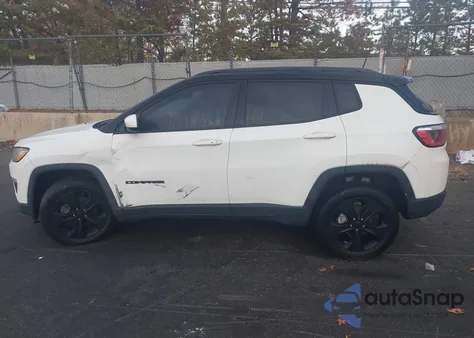 2020 Jeep Compass Altitude 4X4 from USA, damaged, VIN 3C4NJDBB5LT130128
